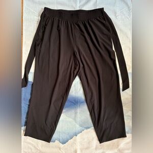 Tahari wide leg black pants with sash tie, Size 1X